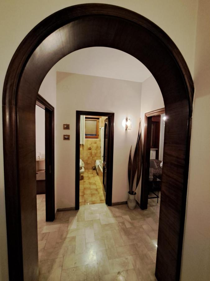 Casa Vacanza Pietro E Nina Λέτσε Εξωτερικό φωτογραφία
